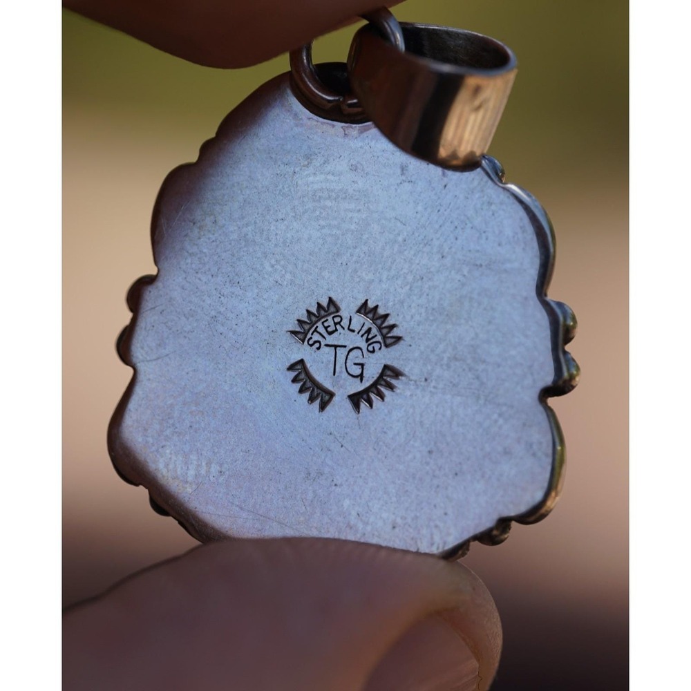 Tony‎ Garcia - Navajo Native Sterling Silver Sacred Buffalo Turquoise Pendant - Picture 3 of 7